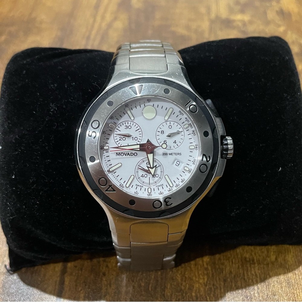 MOVADO SERIES 800 MEN’S WATCH WHITE DIAL CHRONOGRAPH 2600021